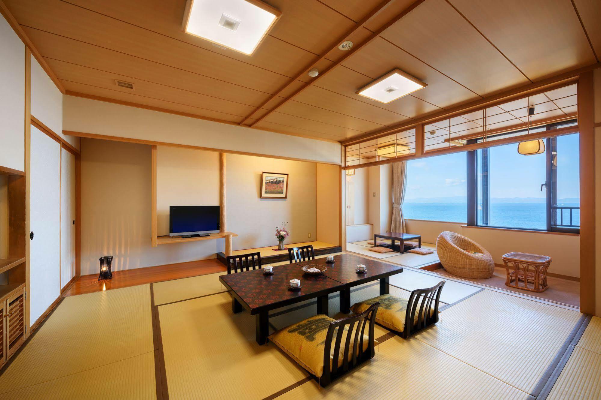 Hotel Kaisenkaku Aomori Zewnętrze zdjęcie